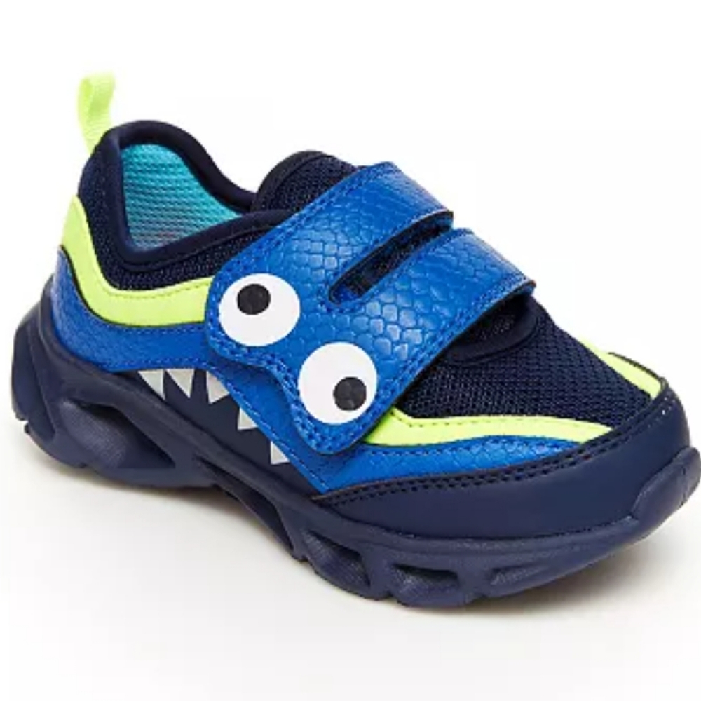 NWT Carters Light up shoes